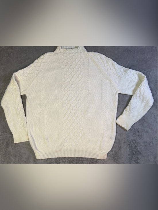 Temu Sweaters - Women's Cream Cable Crewneck Sweater